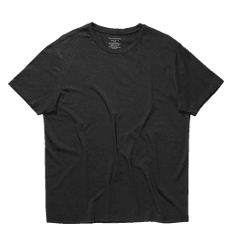 T-shirt black