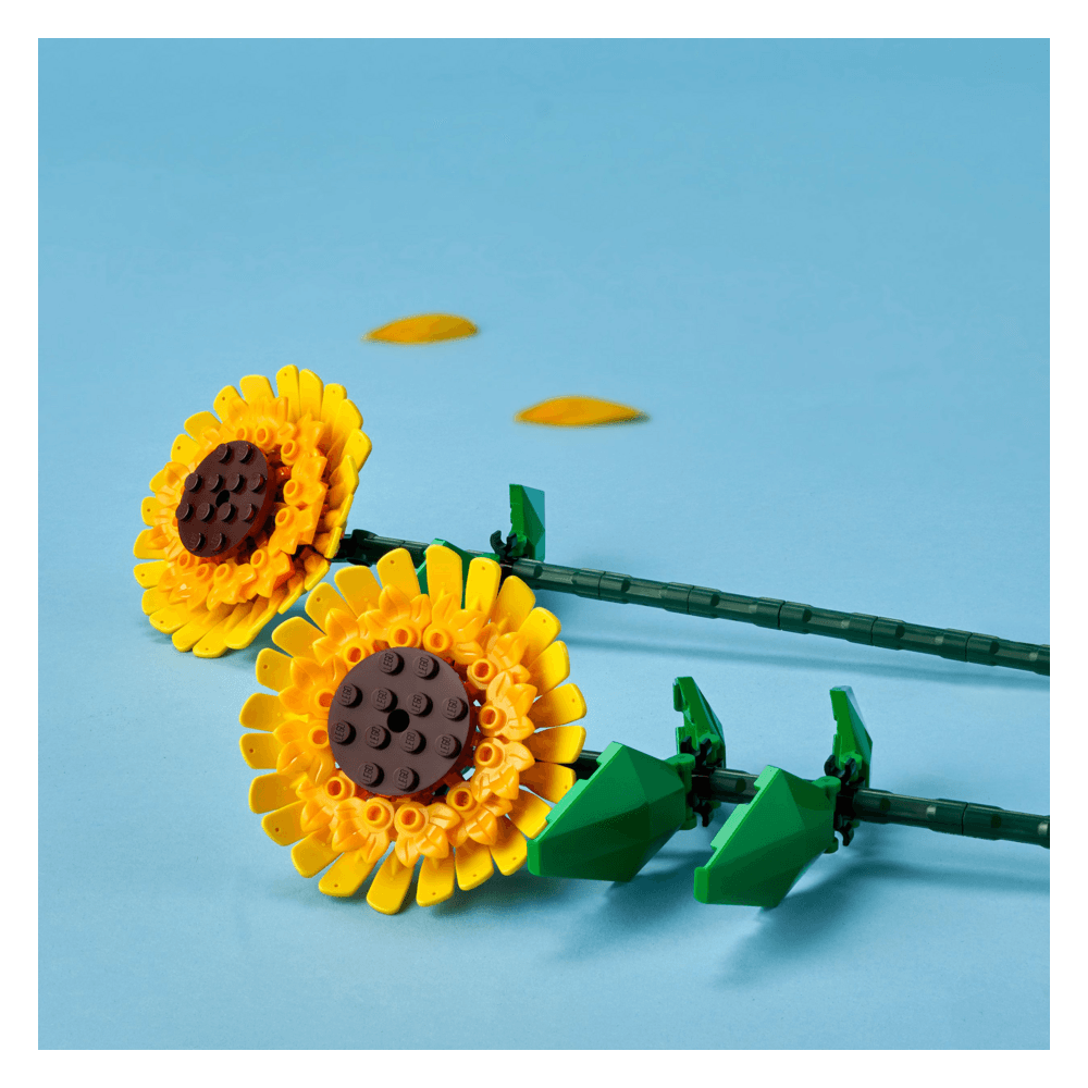 LEGO® Botanical Sunflowers 25cm