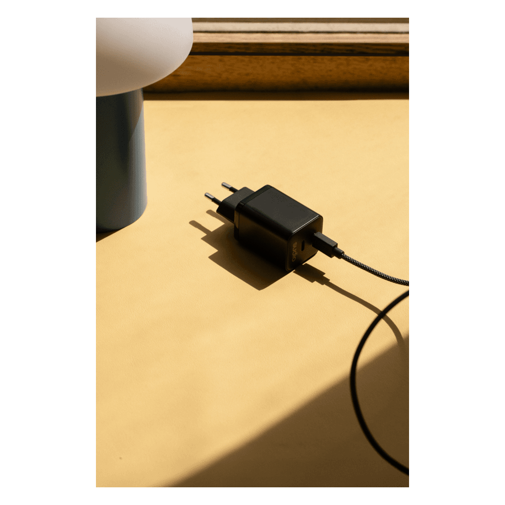 P2 Sonic 45 W oplader Black